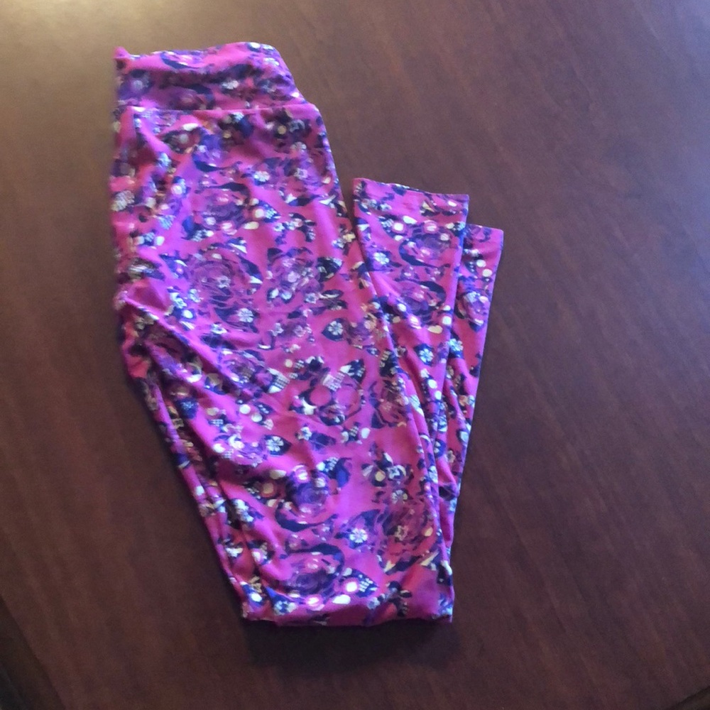 NWOT OS lularoe leggings